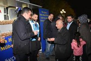 KADİR GECESİ HACIBAYRAM CAMİ LOKMA DAĞITIMI