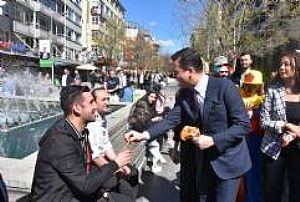 KIZILAY BAYRAMLAŞMA