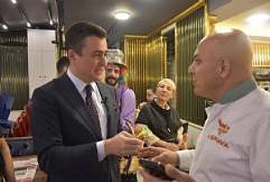 KIZILAY BAYRAMLAŞMA